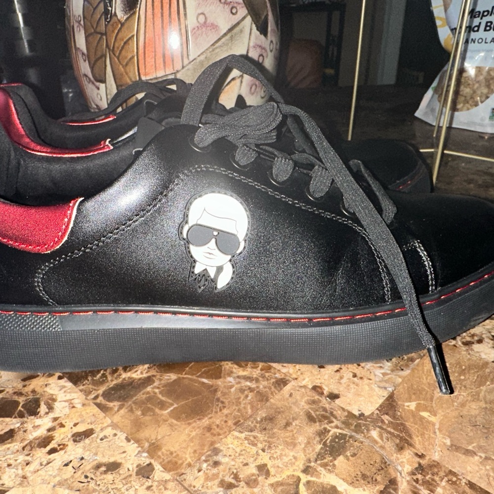 Karl Lagerfeld Men’s Leather Size 12M